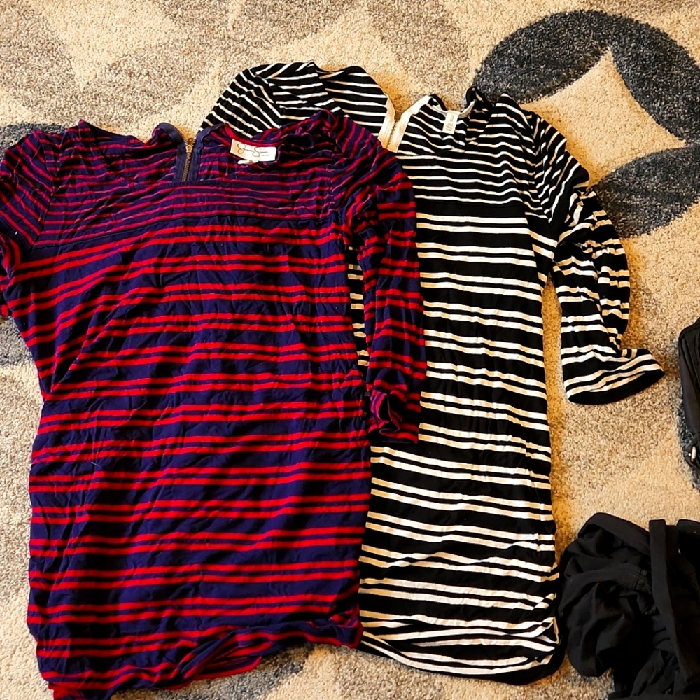 2 maternity xl top Jessica Simpsons